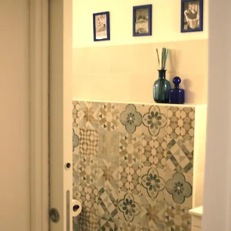 Willkommen In Einem Private Garden Apartment