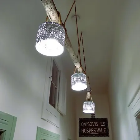 Willkommen In Einem Private Garden Apartment